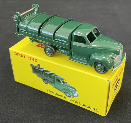 Atlas dinky toys - -,