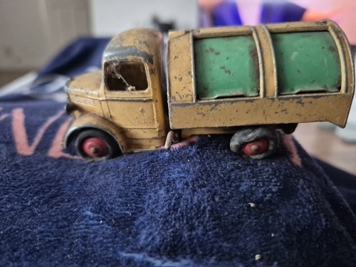 Dinky toys bedford - toys,