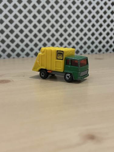 Matchbox refuse truck - matchbox,