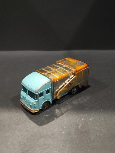 Vintage 1966 husky - husky, 1:64