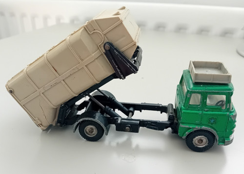 Vintage dinky toys - toys, bedford