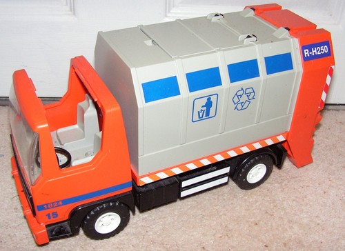 Playmobil 250 dustcart bin - 250,