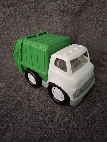 Big green recycling - recycling, truck