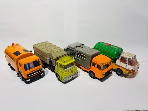 Corgi toys dinky - toys,, road