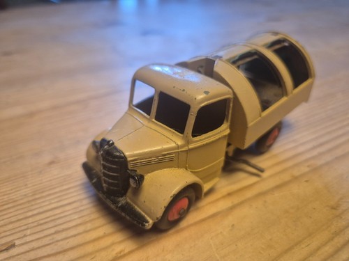 Dinky toys 252 - dinky,